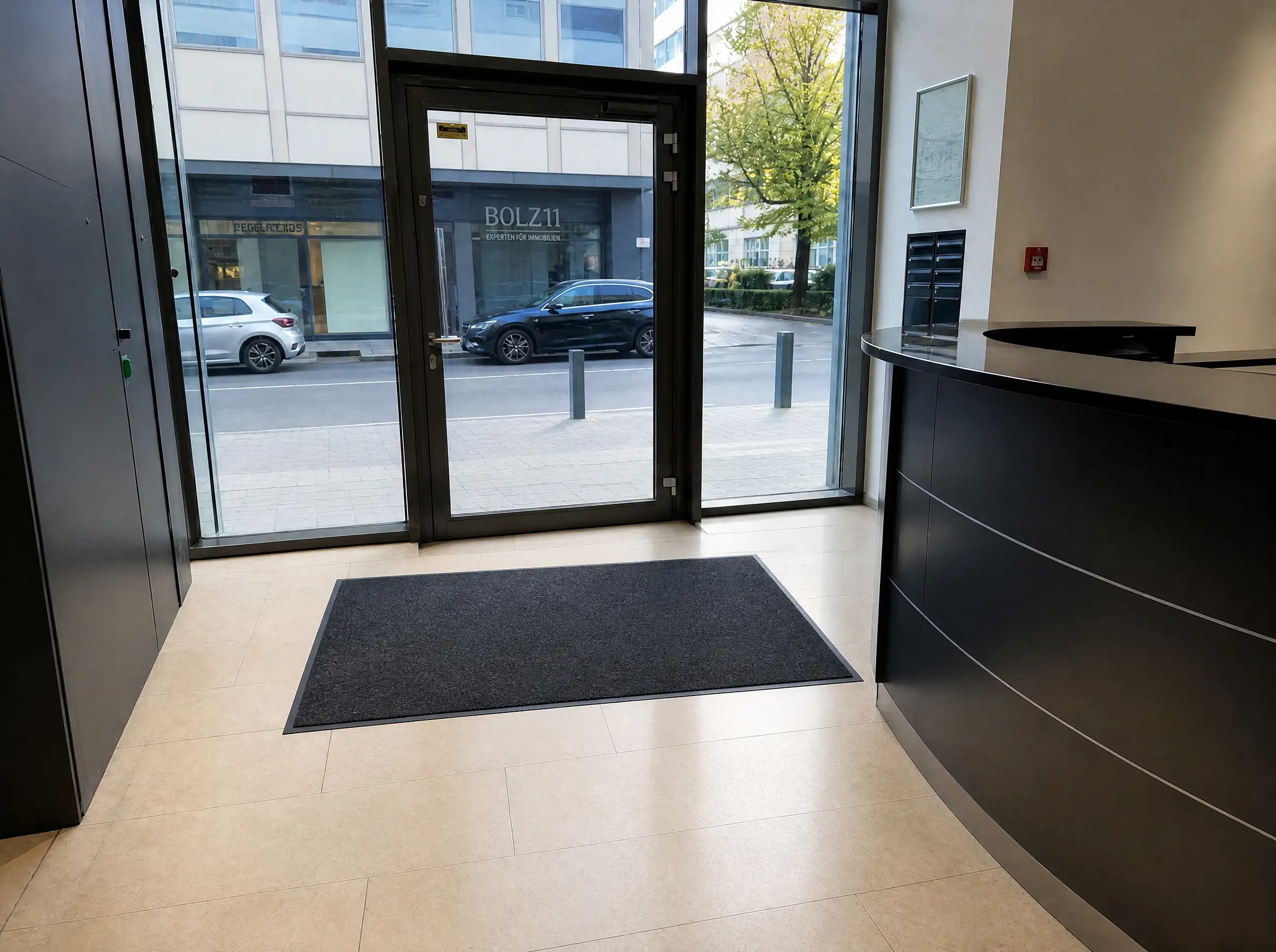 Nachher: Foyer & Empfang